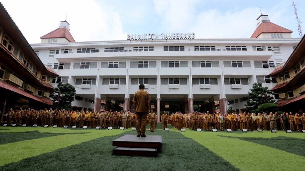 Pemerintah Kota Tangerang membuka kanal pelaporan gratifikasi untuk mencegah korupsi selama Idul Fitri 1444 H, dengan mengimbau ASN menolak gratifikasi dan mendorong partisipasi masyarakat dalam pelaporan.