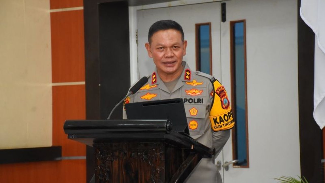 Kapolda Sulteng Irjen Pol. Agus Nugroho memastikan keamanan mudik Lebaran 2025 dengan mengerahkan 3.524 personel gabungan dan memperkuat koordinasi antar instansi terkait.