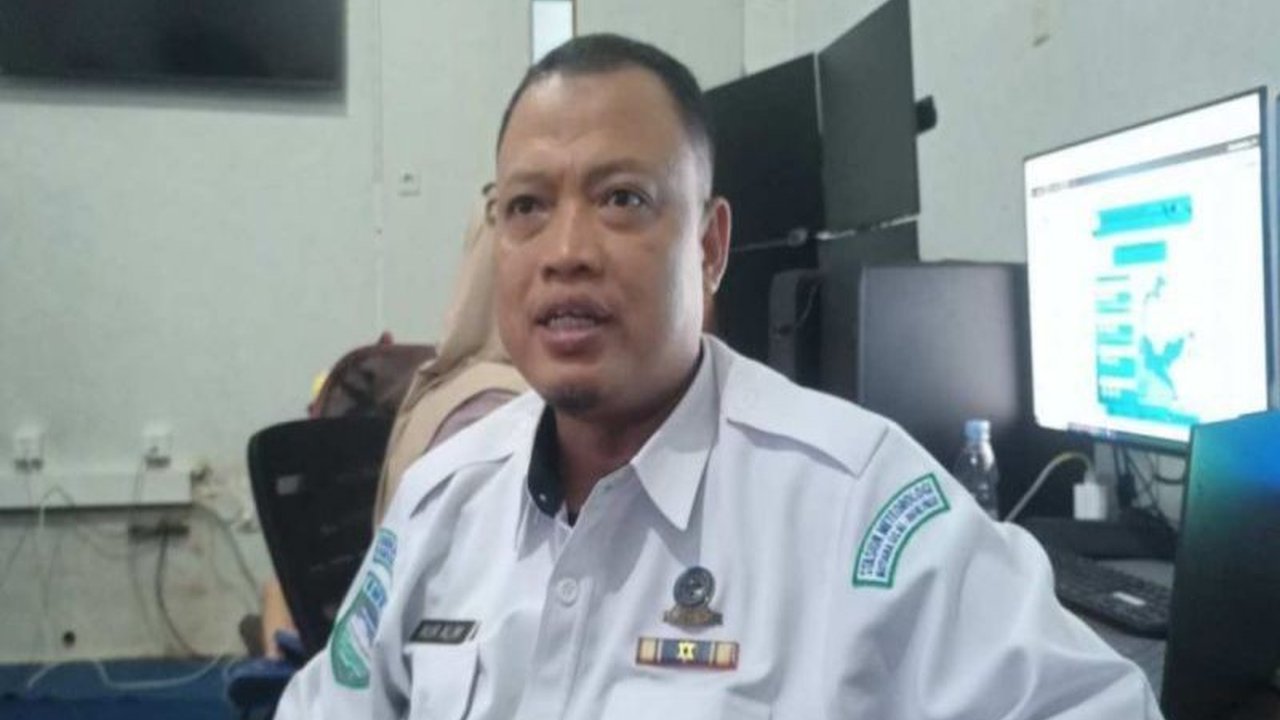 Waspada Gelombang Tinggi di Banggai Saat Mudik Lebaran 2025, Imbauan BMKG untuk Keselamatan Pelayaran