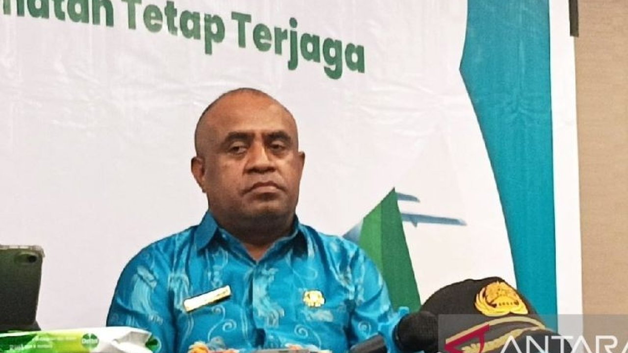 Dinas Kesehatan Biak Numfor, Papua, memastikan ketersediaan obat di 21 Puskesmas selama libur Lebaran Idul Fitri 1446 H, dengan beberapa Puskesmas beroperasi 24 jam dan layanan gawat darurat PSC 119 tetap aktif.