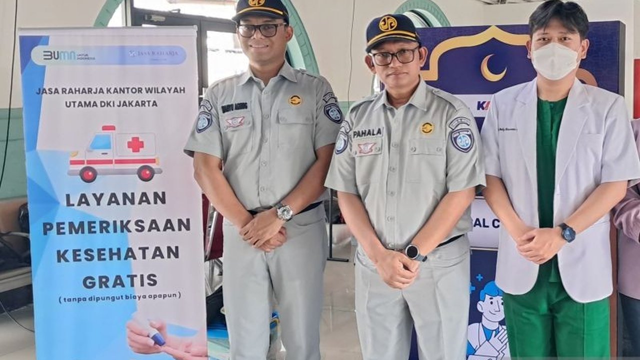 Jasa Raharja berikan layanan cek kesehatan gratis bagi pemudik dan pengunjung stasiun serta terminal di Jakarta hingga 8 April 2025, meliputi cek gula darah, kolesterol, dan asam urat.