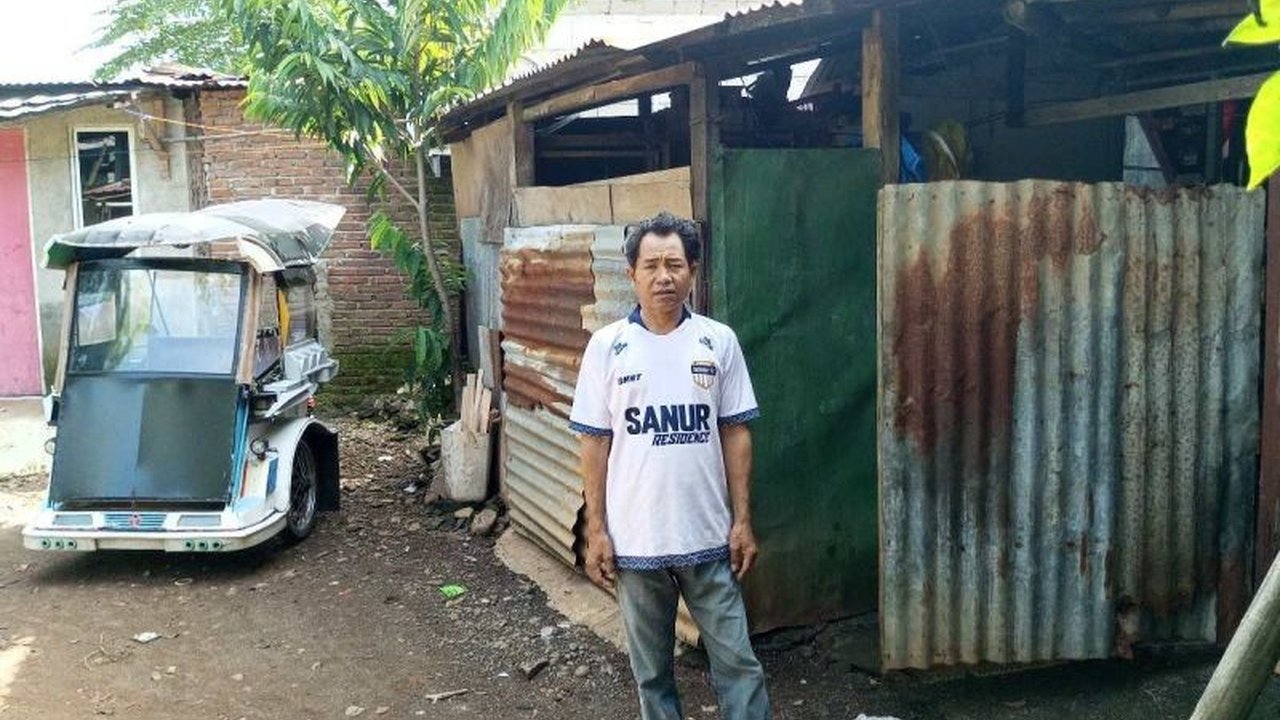 Program Keluarga Harapan (PKH) dan Kartu Indonesia Pintar (KIP) di Kabupaten Gowa, Sulawesi Selatan, terbukti membantu warga prasejahtera memenuhi kebutuhan dasar dan pendidikan.