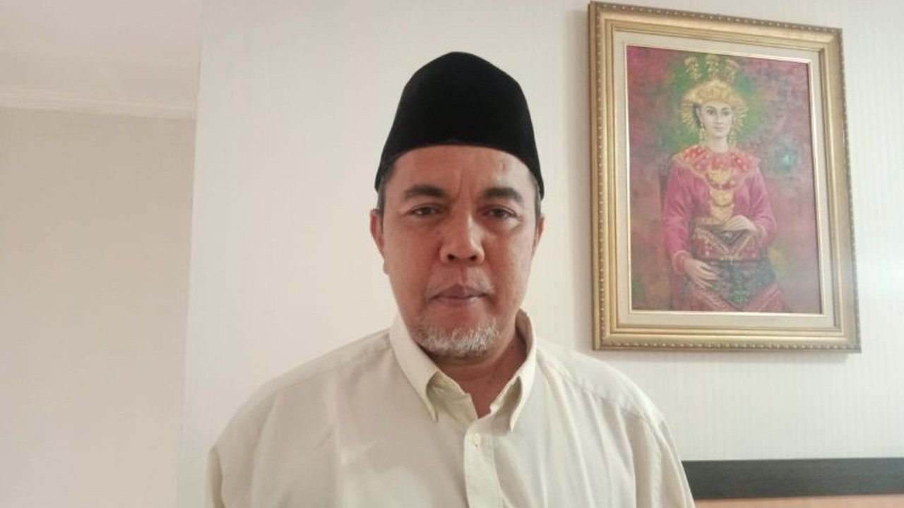 Kemenag Belitung melihat kedekatan perayaan Nyepi dan Idul Fitri sebagai simbol harmoni dan toleransi antar umat beragama di Indonesia, mendorong semangat kebersamaan dan saling menghormati.