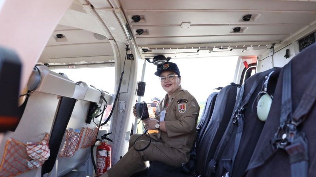 Wali Kota Semarang, Agustina Wilujeng Pramestuti, memantau kelancaran arus mudik Lebaran 2025 yang didukung oleh potongan tarif tol dan rekayasa lalu lintas jalur searah.