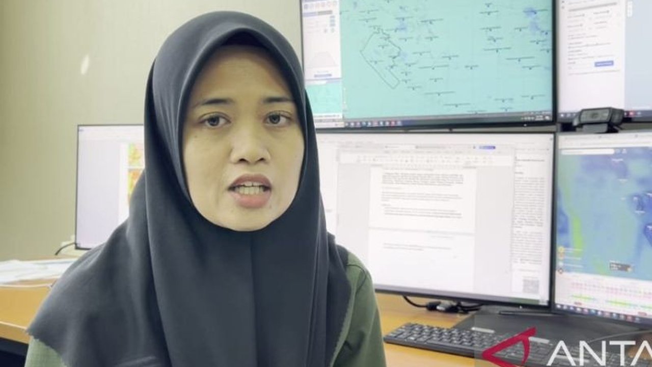 BMKG memprakirakan cuaca ekstrem akan melanda sebagian Sumatera Barat selama periode Idul Fitri, terutama di Kepulauan Mentawai dan wilayah timur provinsi tersebut.