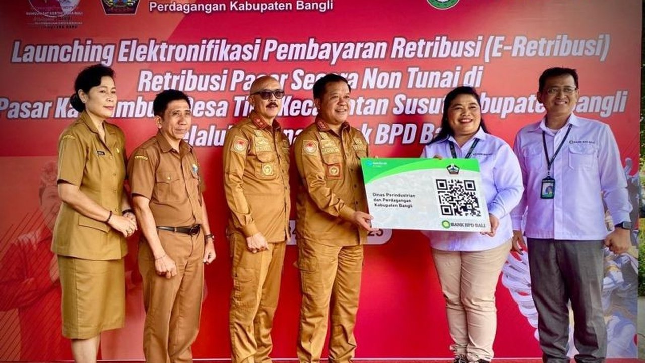 Pemkab Bangli luncurkan E-Retribusi pasar tradisional untuk modernisasi pengelolaan, peningkatan transparansi, dan efisiensi pembayaran retribusi.