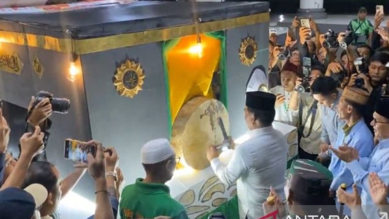Gubernur Sulawesi Utara mengajak umat Islam di Sulut untuk bersama-sama membesarkan nama Allah SWT melalui Malam Takbiran Idul Fitri 1446 H, dengan tetap menjaga keamanan dan kenyamanan.