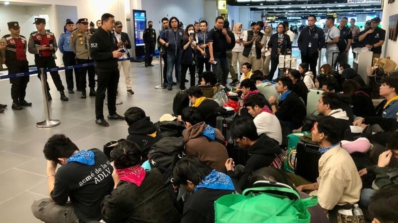 Polri memulangkan 29 WNI yang terlibat dalam kejahatan judi online dan online scam di Filipina;  proses penyelidikan lebih lanjut akan dilakukan untuk memisahkan terduga korban dan pelaku.