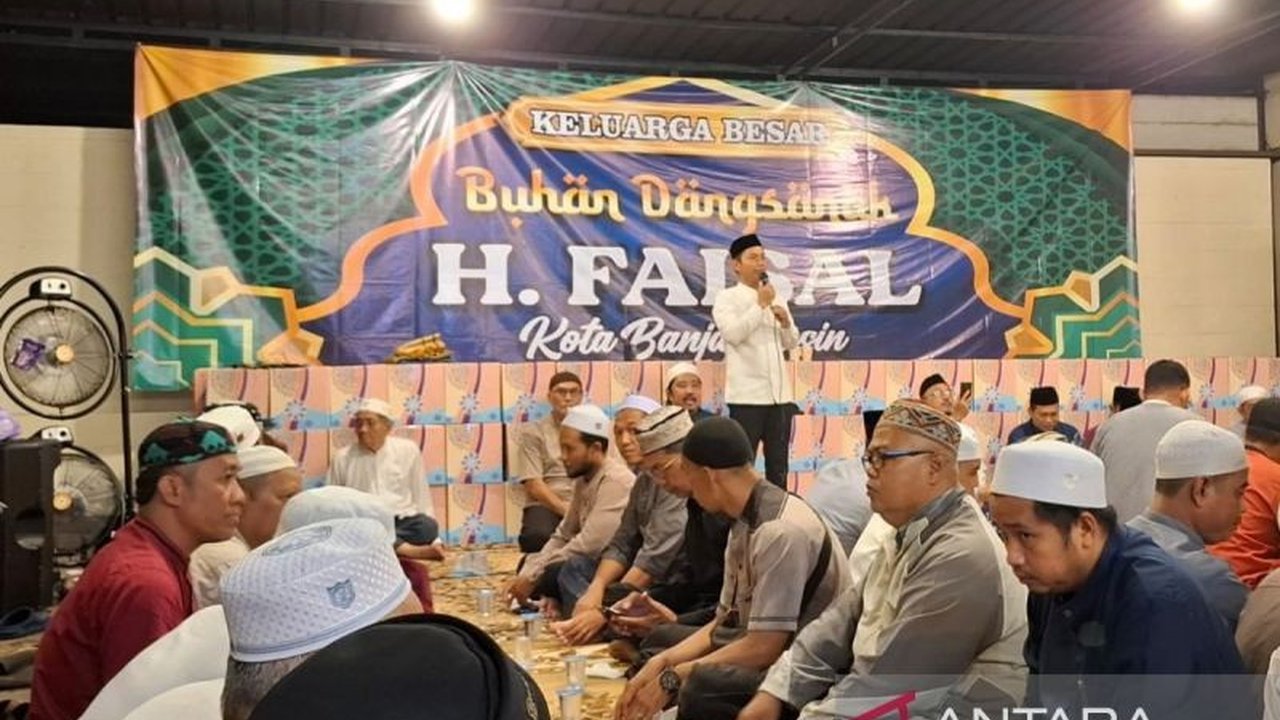 Wali Kota Banjarmasin meminta masyarakat dan petugas meningkatkan penanganan sampah selama Lebaran 2025 seiring lonjakan sampah dan penutupan TPAS Basirih.