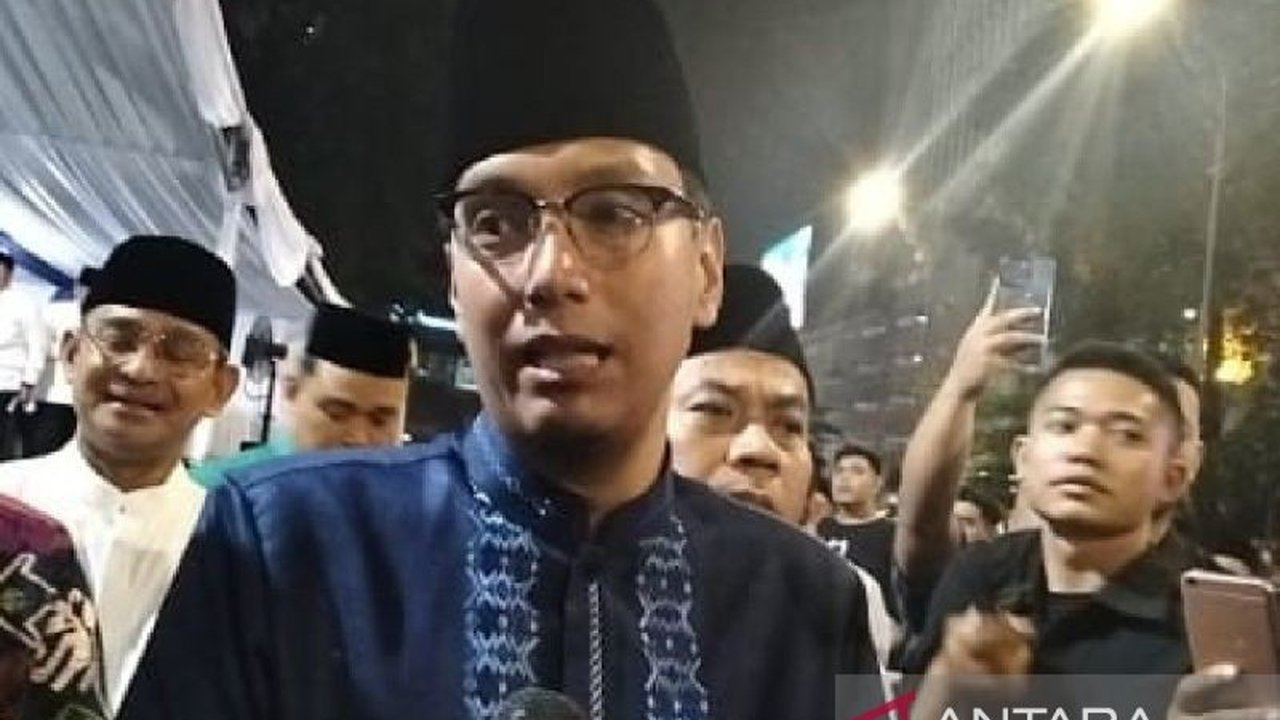Wali Kota Medan, Rico Tri Putra Waas, menginstruksikan penghapusan biaya parkir di Lapangan Merdeka selama pelaksanaan Shalat Idul Fitri 1446 H, guna memberikan kenyamanan bagi masyarakat yang akan melaksanakan ibadah.