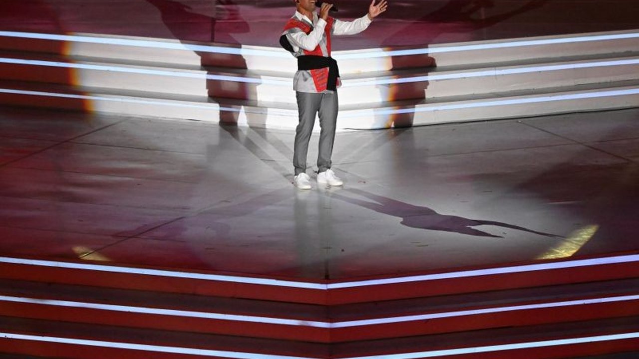 Musisi Marcell Siahaan menghabiskan Lebaran di Singapura bersama keluarga dan merenungkan Idul Fitri sebagai waktu untuk introspeksi diri dan mempersiapkan diri untuk tahun mendatang.