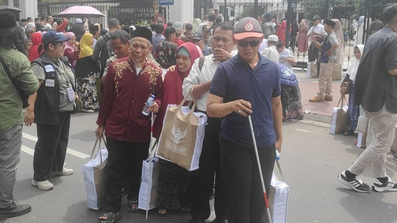 Masyarakat Berangsur Pulang Usai Gelar Griya Idul Fitri di Istana Presiden