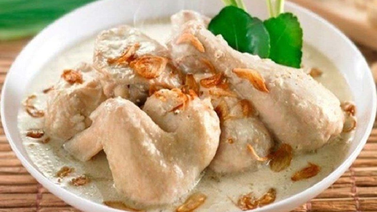 dr. Faisal Parlindungan, Sp.Pd, bagikan tips sehat Lebaran agar terhindar dari hipertensi, diare, dan kolesterol akibat makanan berlemak tinggi dan rendah serat.