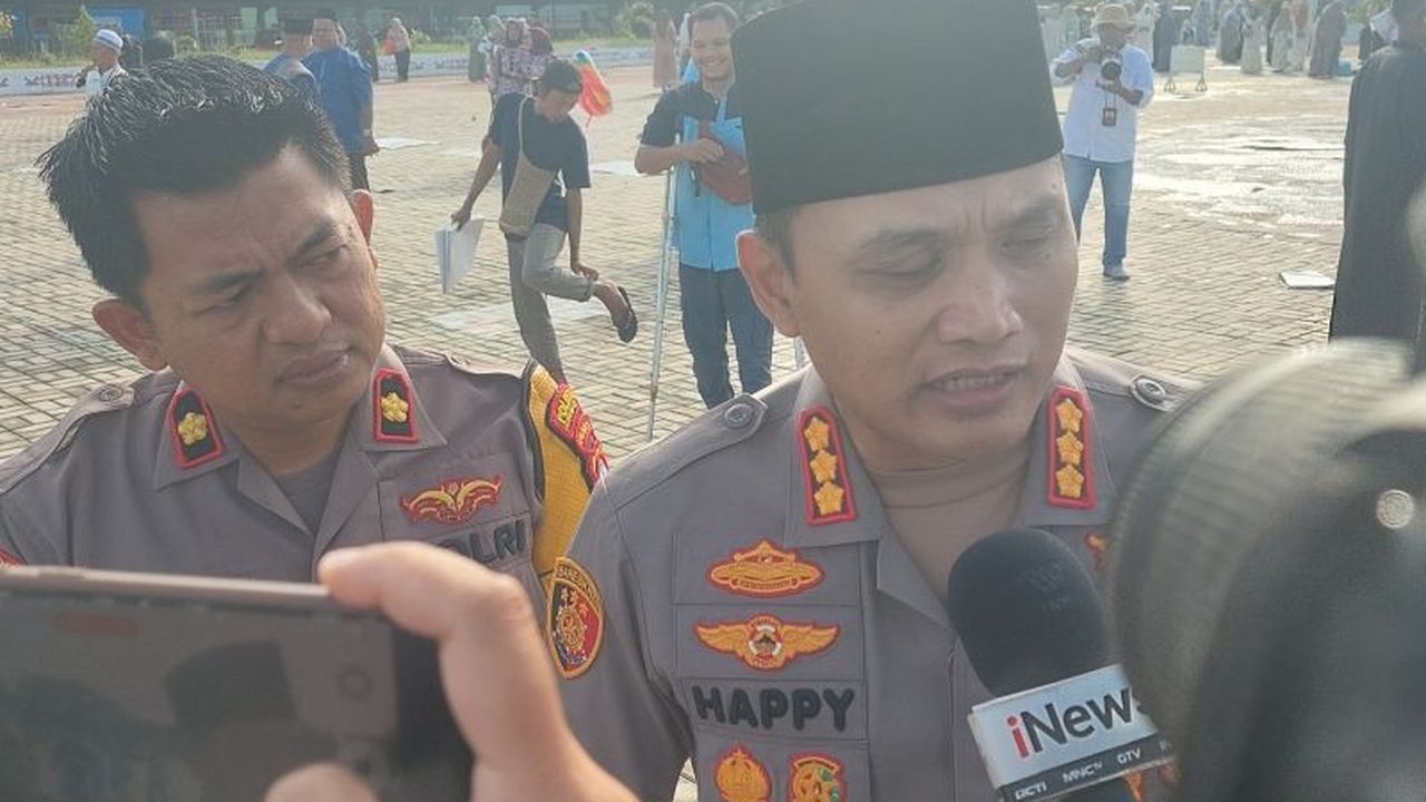 Kapolresta Sorong Kota, Kombes Pol Happy Perdana Yudianto, menyatakan situasi keamanan dan ketertiban masyarakat (kamtibmas) di Kota Sorong tetap kondusif selama perayaan Lebaran 2025, berkat kerja sama dengan masyarakat.