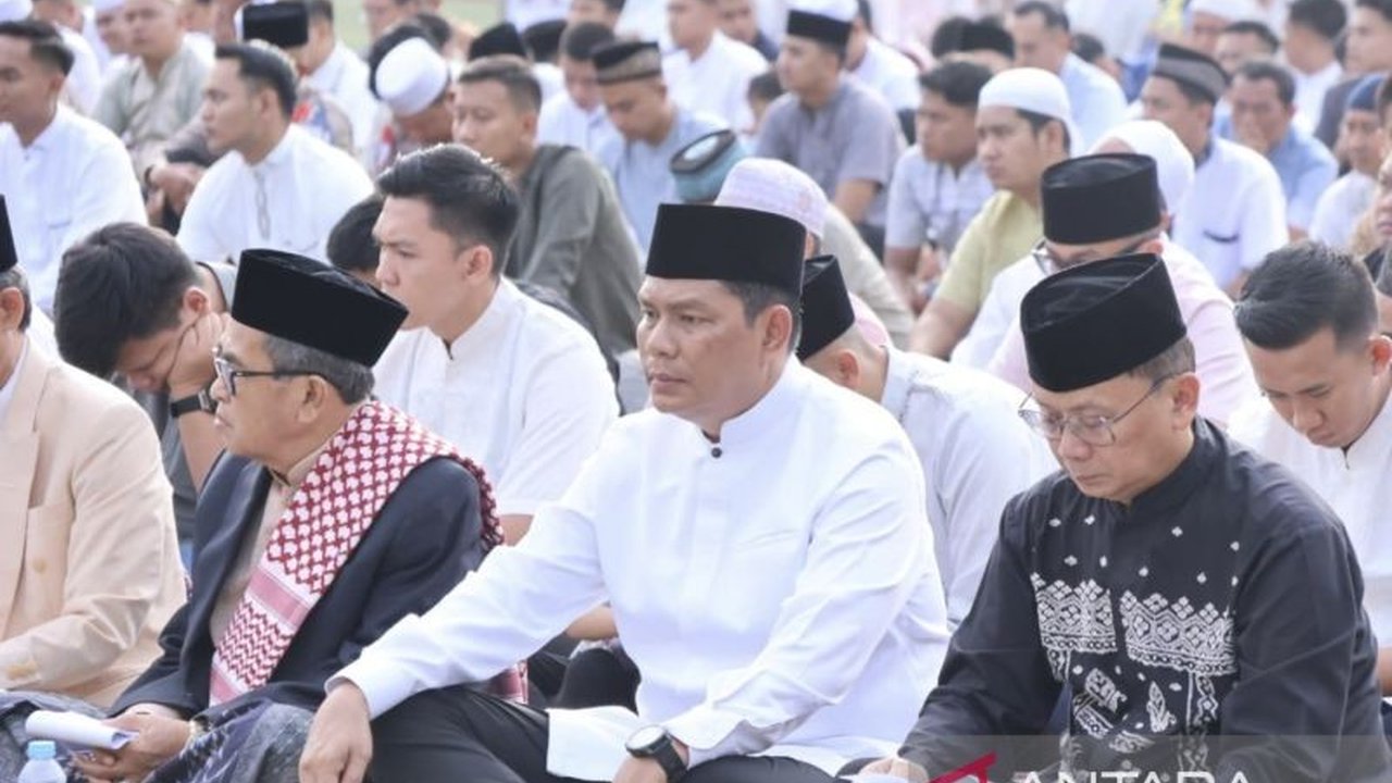 Polda Metro Jaya menjadikan Idul Fitri sebagai momentum untuk meningkatkan pengabdian kepada masyarakat dan memperkuat solidaritas nasional, sejalan dengan ajakan Presiden Prabowo Subianto.