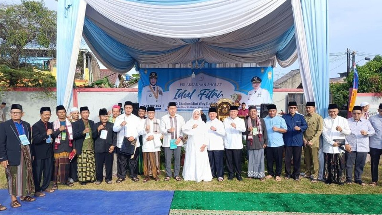 Wali Kota Bandarlampung, Eva Dwiana, mengajak seluruh masyarakat untuk mempererat silaturahmi dan menjaga keamanan selama libur Idul Fitri 1446 H di Bandarlampung.