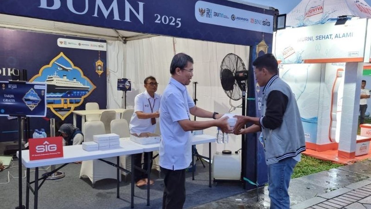 BNI berkolaborasi dengan Jasa Marga dan SIG mendirikan Posko Mudik BUMN di Rest Area Tol Pandaan-Malang, menyediakan layanan istirahat dan kesehatan bagi pemudik selama periode mudik Lebaran 2025.