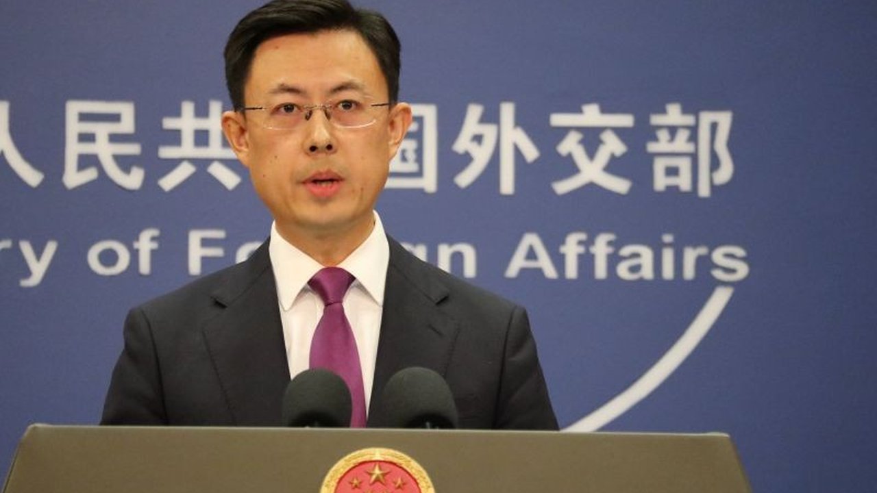 Gempa bumi dahsyat di Myanmar mengakibatkan satu warga negara China tewas dan 15 lainnya luka-luka; bantuan internasional, termasuk dari Indonesia dan ASEAN, segera disalurkan.