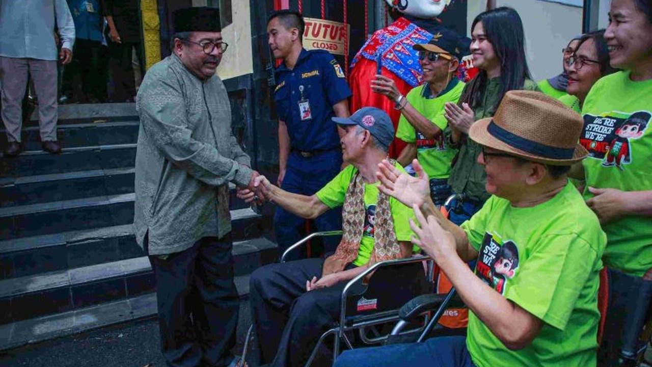 Semaraknya Idul Fitri Jakarta: Wagub Rano Karno Rasakan Kebersamaan dengan Warga