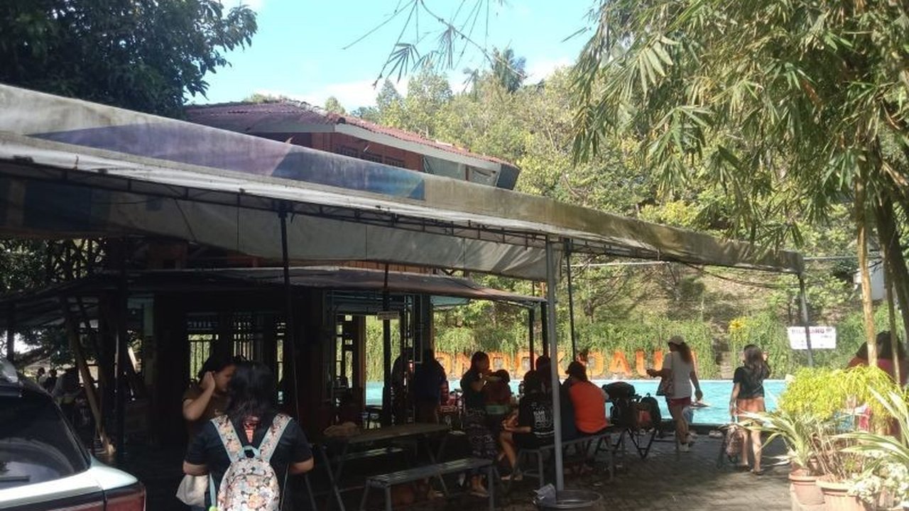 Libur Idul Fitri, Warga Manado Ramai-Ramai Padati Wisata Tateli