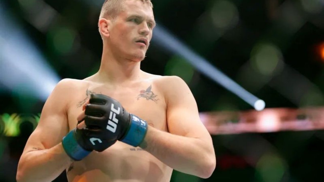 UFC mengumumkan pertarungan kelas welter antara Ian Machado Garry dan Carlos Prates sebagai laga utama UFC Kansas City pada 26 April, menggantikan laga Hill vs Rountree yang dibatalkan.