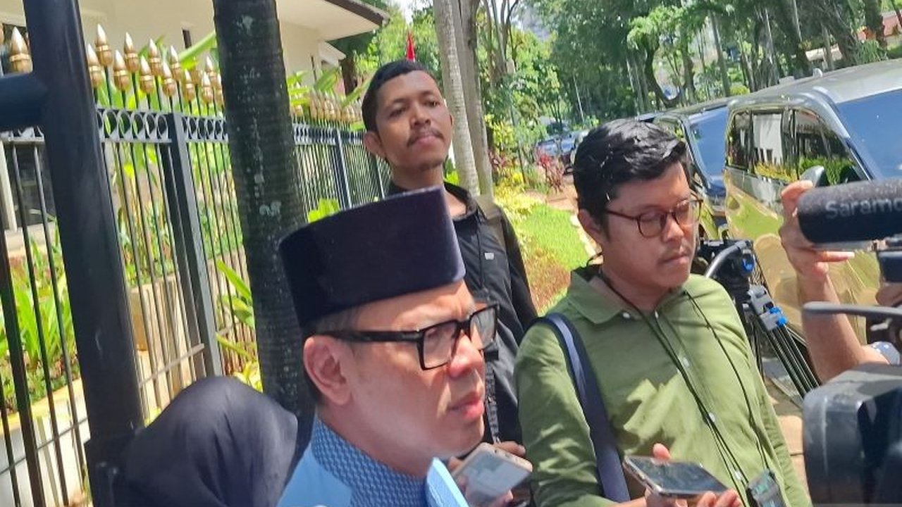 Wamendagri Bima Arya mengakui adanya diskusi politik di acara open house Ketua MPR, membahas koordinasi kebijakan pemerintahan Presiden Prabowo dan strategi membangun narasi positif.