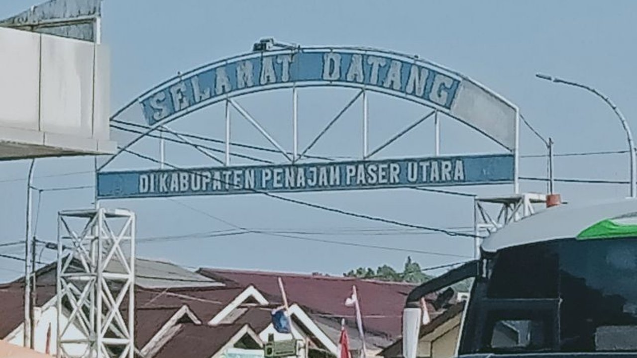APBD Kabupaten Penajam Paser Utara telah melindungi 15.000 pekerja rentan melalui BPJAMSOSTEK, dengan total anggaran mencapai Rp3 miliar untuk jaminan kecelakaan kerja dan kematian.