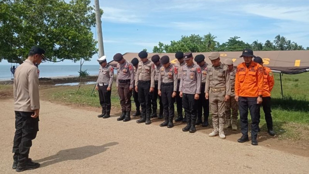 Waspada! Tim Gabungan PPU Patroli Pantai, Imbau Pengunjung Perhatikan Anak-Anak