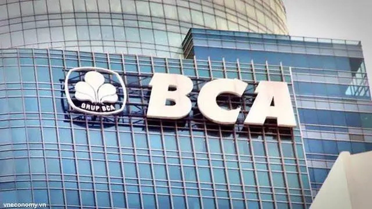 Hubungi Halo BCA Bisnis di 1500777.