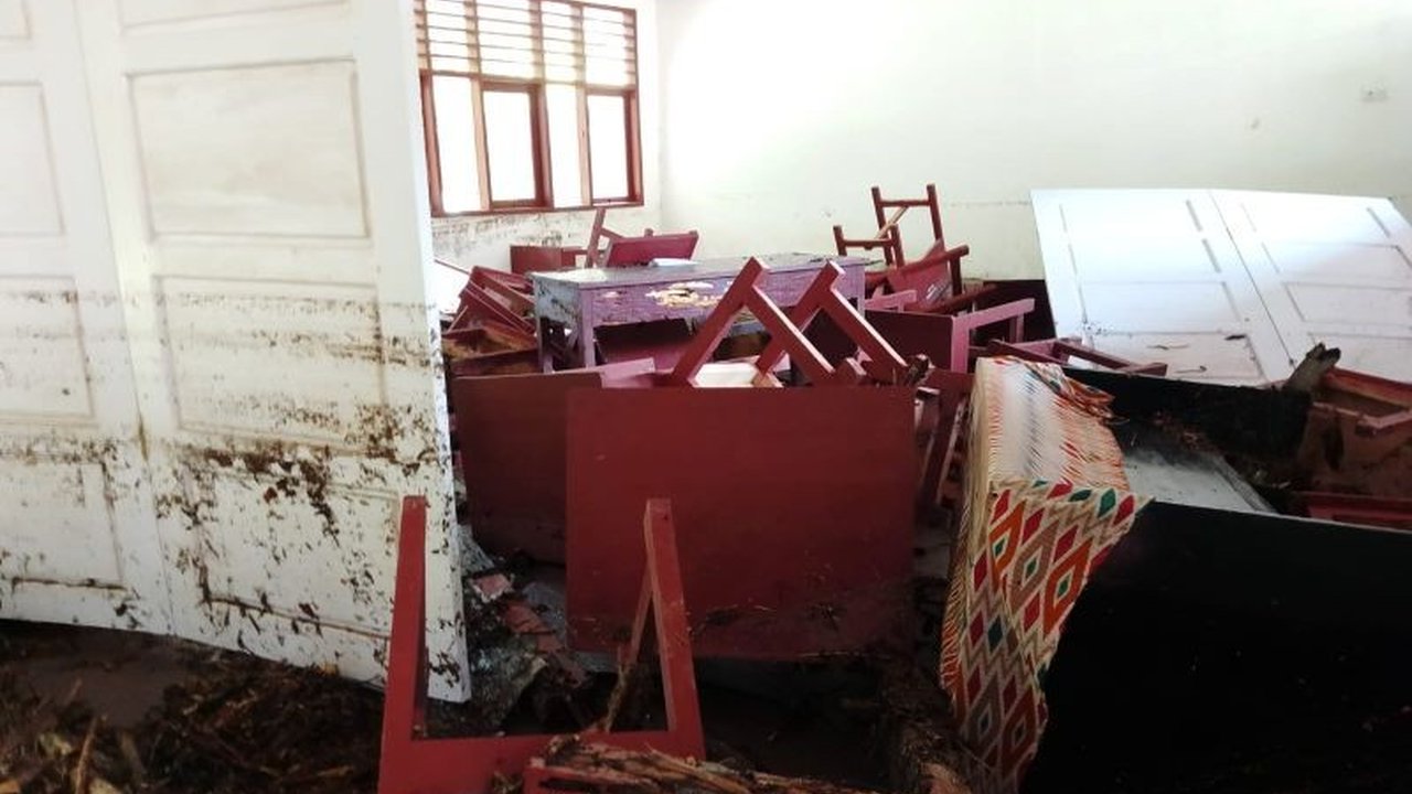 Banjir Bandang Donggala: Dua Sekolah di Banawa Rusak Parah