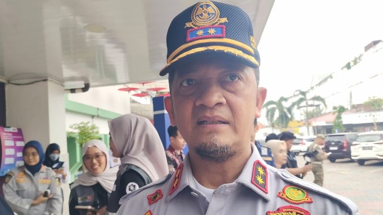 Dishub Lampung berkoordinasi dengan kabupaten/kota untuk menyiagakan petugas di perlintasan kereta api tanpa penjaga selama arus balik Lebaran 2025 guna mencegah kecelakaan dan pelemparan batu.