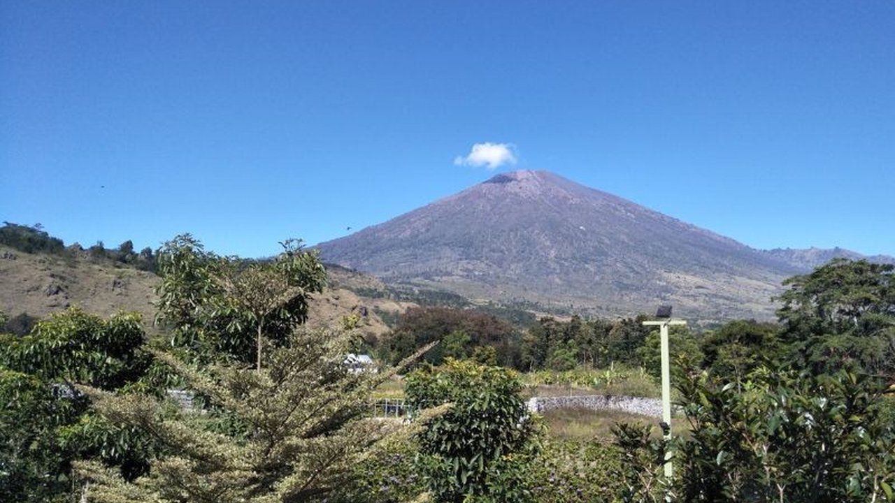 Pendakian Gunung Rinjani Dibuka Kembali 3 April 2025, Menteri LHK Ingatkan Pelestarian Alam