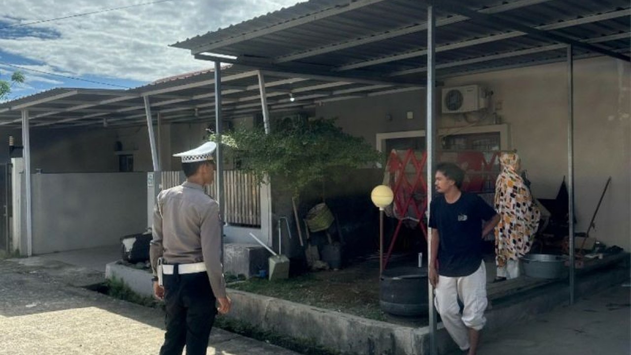 Direktorat Lalu Lintas Polda Sulbar meningkatkan patroli di kawasan perumahan dan wisata Mamuju untuk menekan pelanggaran lalu lintas, mencegah kecelakaan, dan memberikan rasa aman kepada masyarakat.