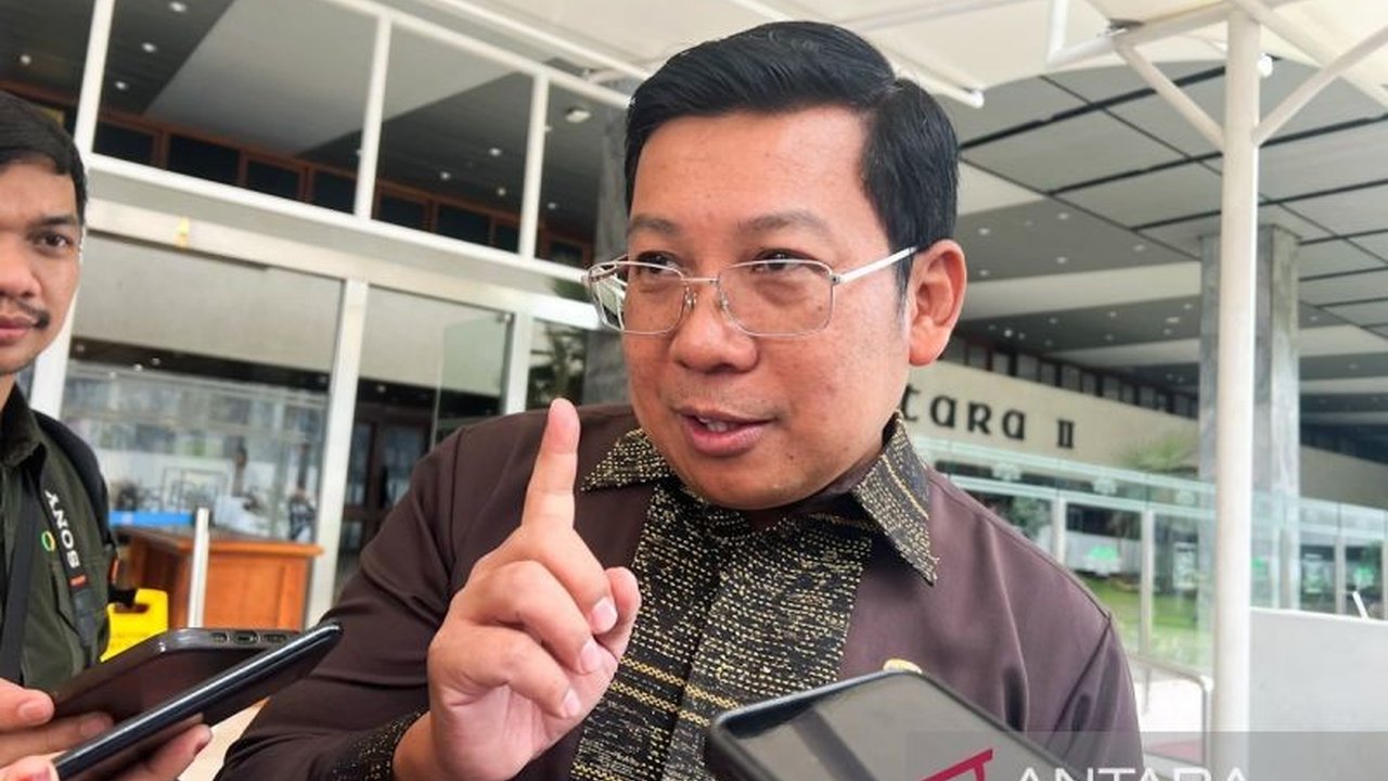 Badan Pangan Nasional (Bapanas) memastikan stok pangan cukup dan koordinasi antar lembaga kunci stabilitas harga selama Ramadhan dan Idul Fitri 2025, lewat operasi pasar murah dan transparansi harga.