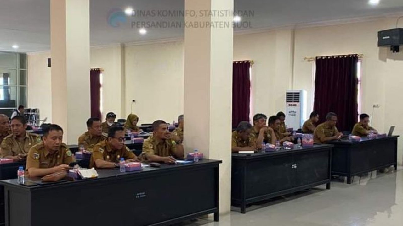 APBD Kabupaten Buol tahun 2025 mencapai Rp1,02 triliun, dengan rincian belanja pegawai, barang dan jasa, modal, serta berbagai program lainnya yang menunjang pembangunan daerah.