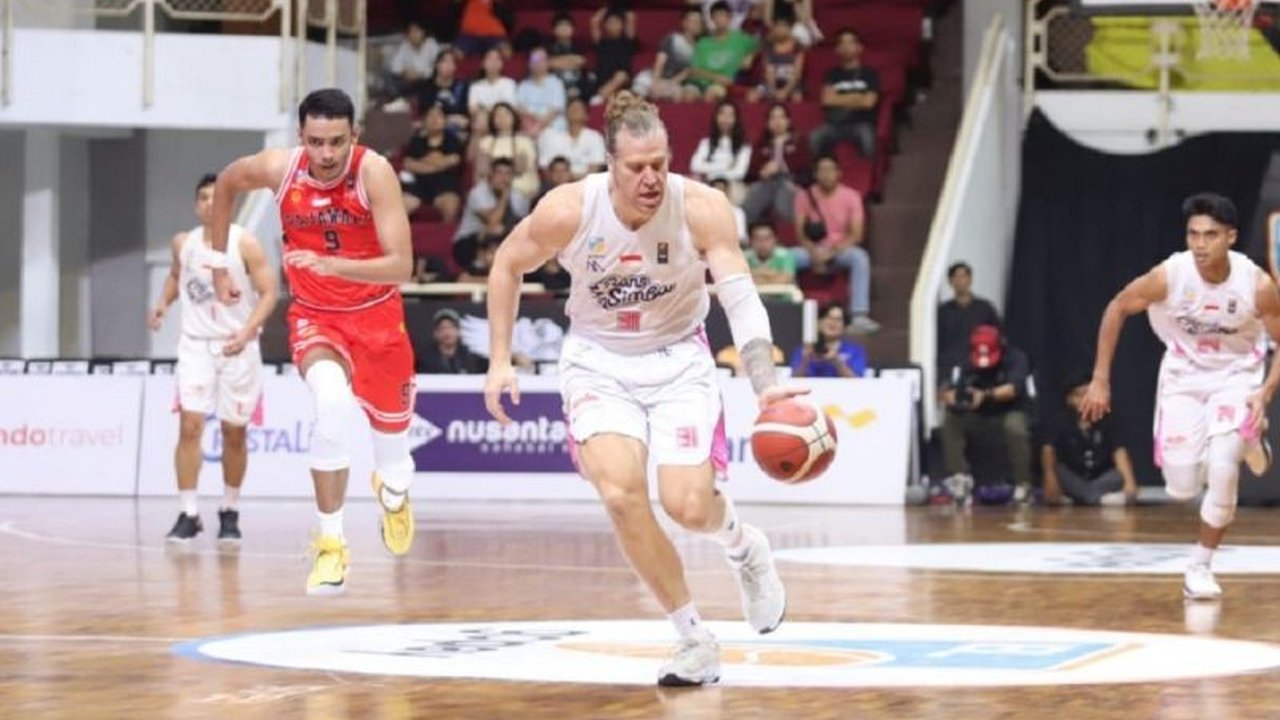 Rans Simba Bogor resmi melepas pemain asingnya, Thomas De Thaey, di tengah IBL 2025 karena performanya dinilai kurang optimal dan manajemen berencana mencari pengganti untuk memperkuat pertahanan.