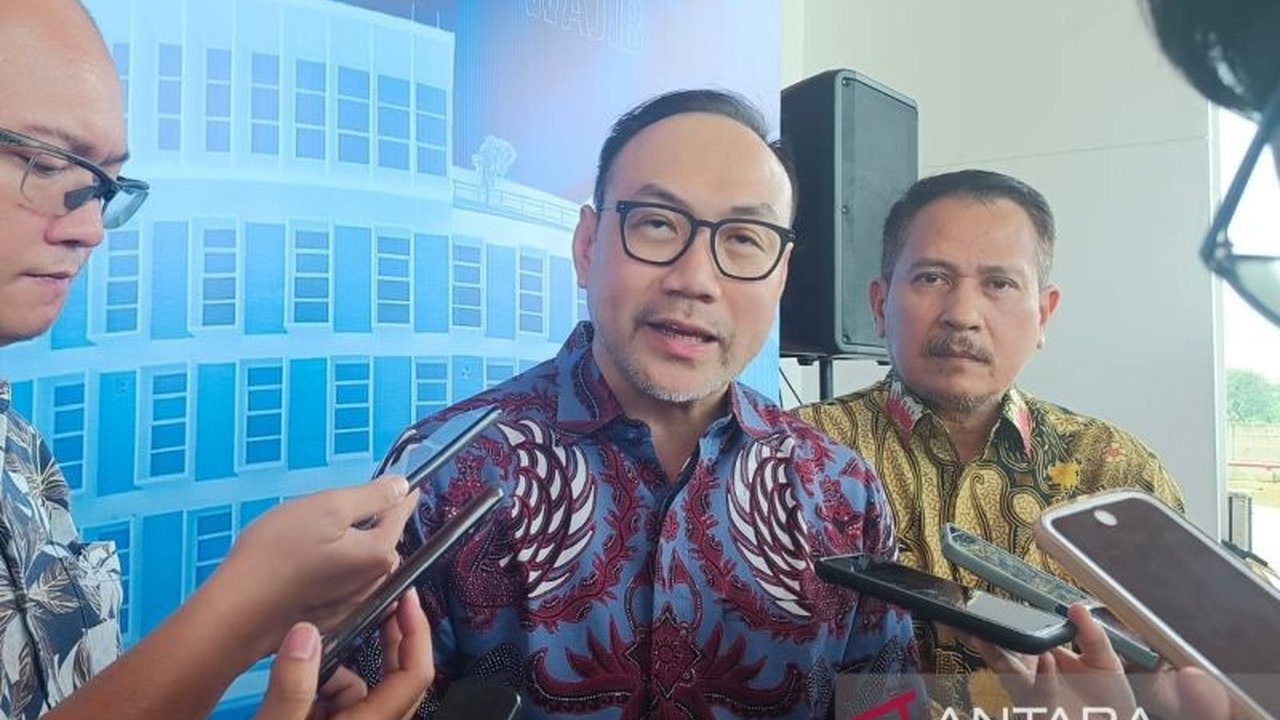 Asaki melanjutkan ekspansi tahap kedua senilai Rp4 triliun berkat Harga Gas Bumi Tertentu (HGBT), menargetkan swasembada keramik dan penyerapan ribuan tenaga kerja.