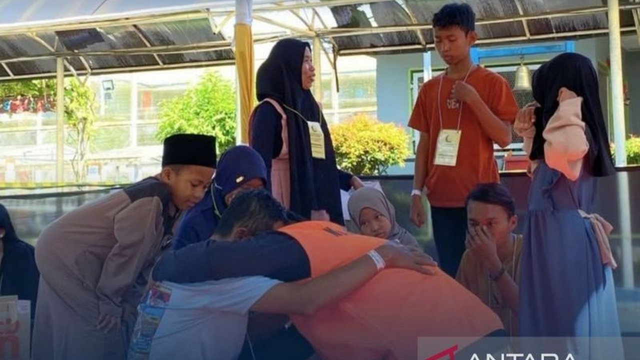 Suasana haru menyelimuti penutupan layanan kunjungan Lebaran di Lapas Narkotika Samarinda, di mana para narapidana dan keluarga menikmati momen silaturahmi yang penuh makna sebelum kembali menjalani masa pembinaan.