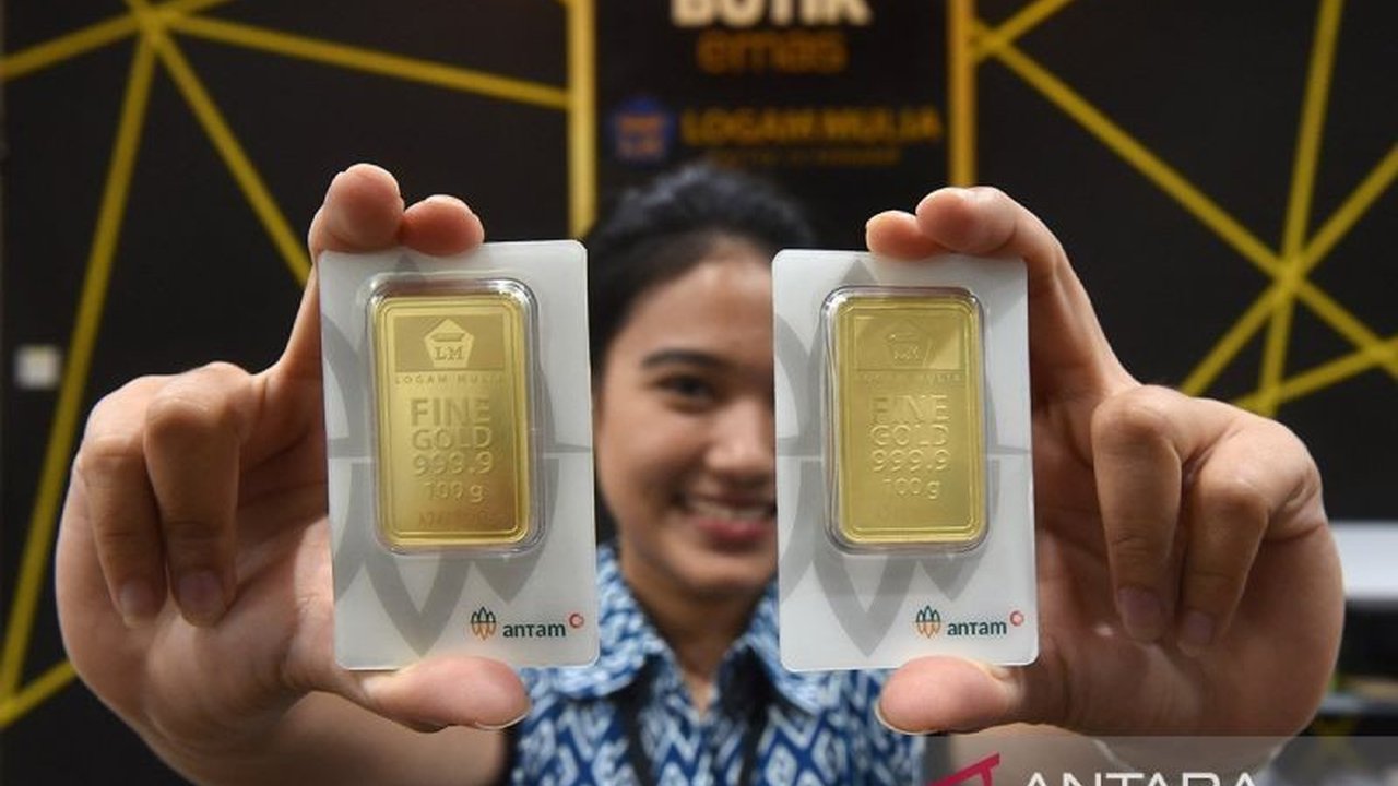 Harga Emas Antam Turun! Kini Rp1,819 Juta per Gram