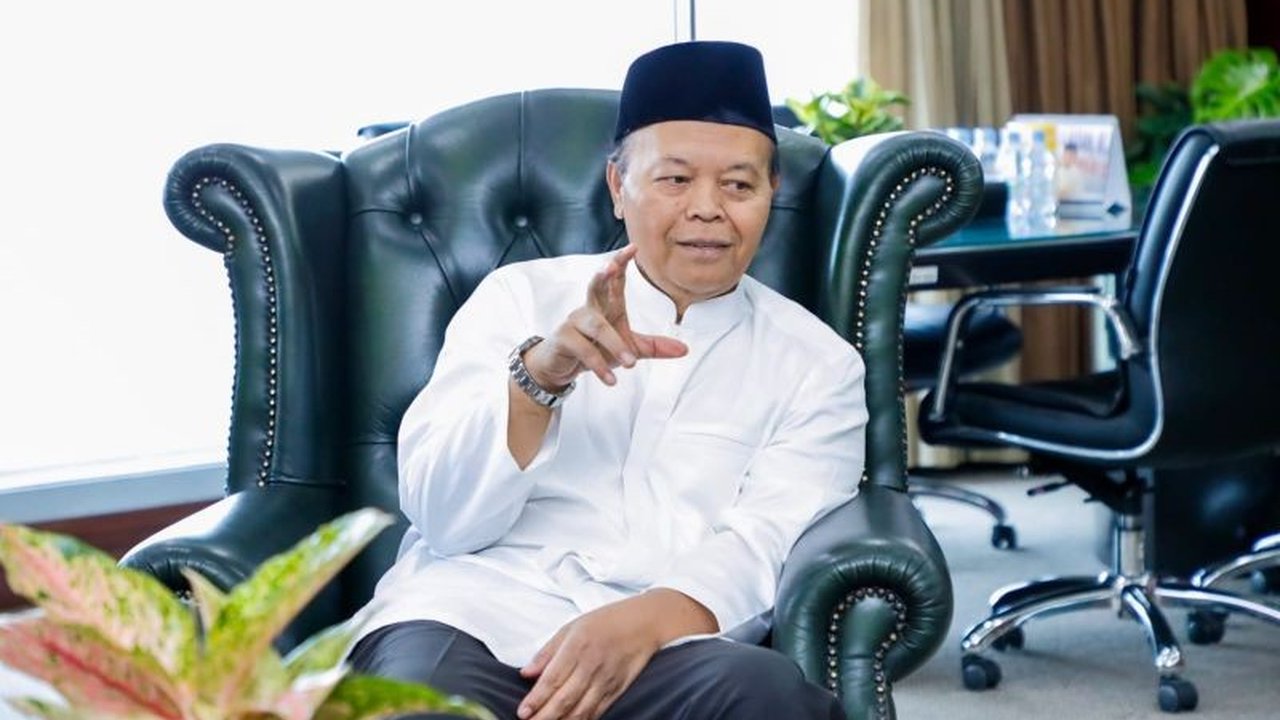 Wakil Ketua MPR RI Hidayat Nur Wahid mengusulkan kepada Presiden Prabowo Subianto agar menetapkan 3 April sebagai Hari Negara Kesatuan Republik Indonesia (NKRI) untuk memperingati Mosi Integral Mohammad Natsir.