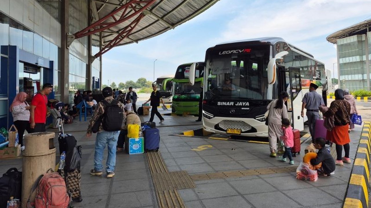Mudik Lebaran 2025: Peningkatan Signifikan Pemudik Pascalebaran di Terminal Pulo Gebang