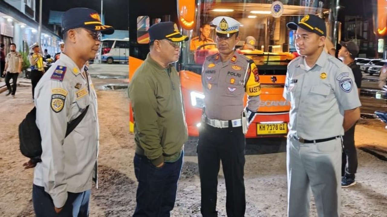 Terminal Patih Rumbih Layani Ribuan Penumpang Selama Arus Mudik Lebaran