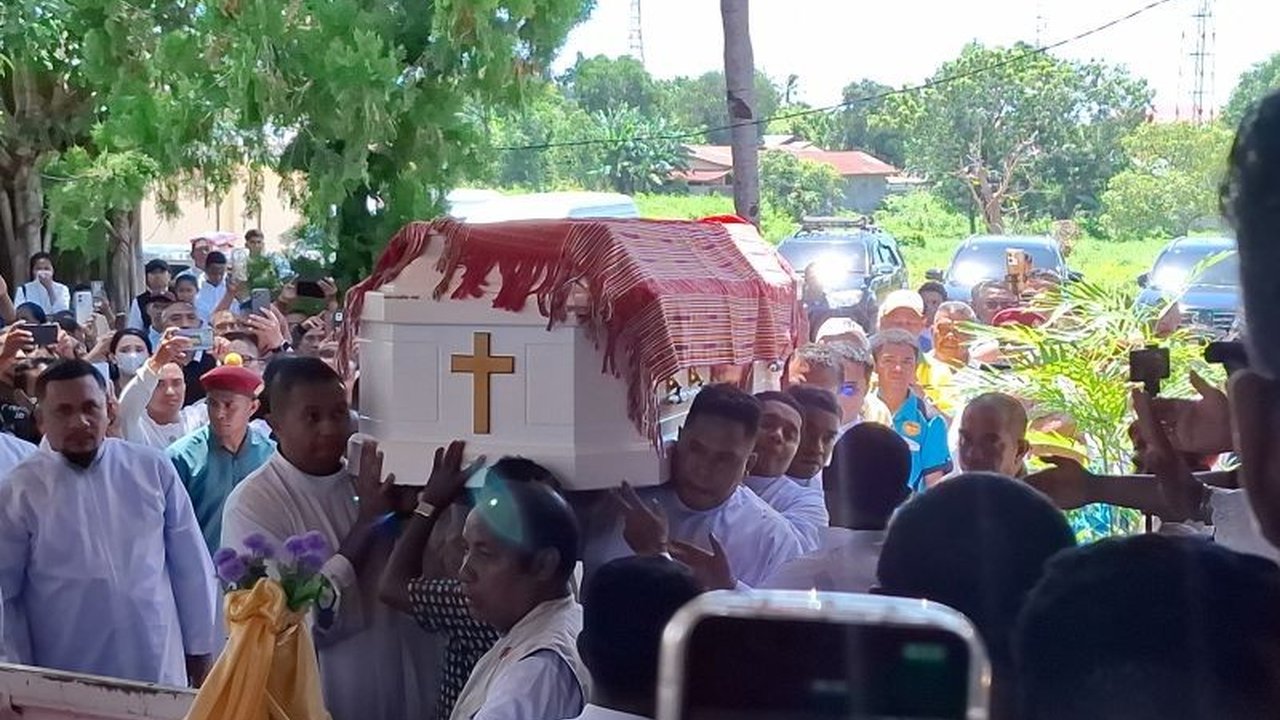 Pendeta Merry Kolimon dari PGI mengenang Mgr. Petrus Turang sebagai sosok gembala bagi seluruh umat di NTT, bukan hanya umat Katolik, dan menceritakan sejumlah kenangan indah bersama mendiang Uskup.