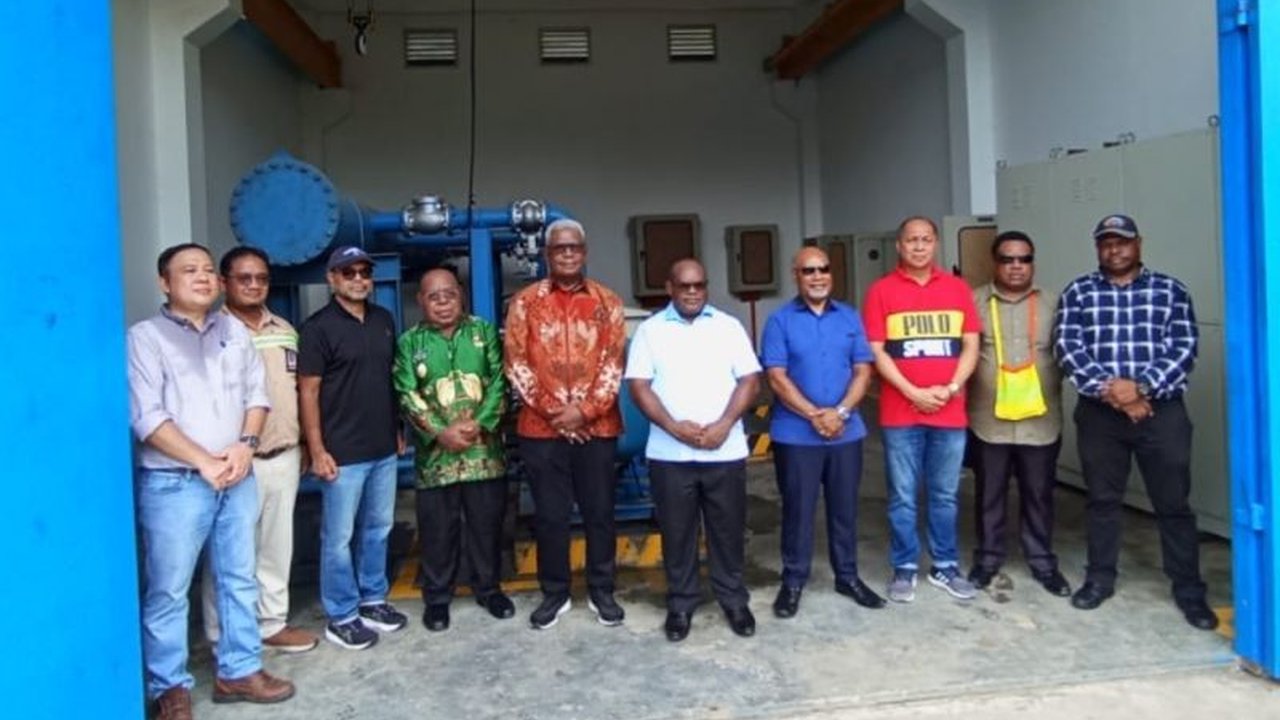 Gubernur Papua Tengah, Meki Fritz Nawipa, memberikan apresiasi atas pembangunan fasilitas air bersih di Mimika, hasil kerja sama PT Freeport Indonesia dan Pemkab Mimika, serta berencana membangun fasilitas serupa di Nabire.