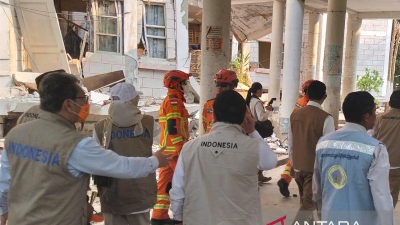 Badan Amil Zakat Nasional (Baznas) mengajak masyarakat Indonesia berdonasi untuk membantu saudara-saudara kita di Myanmar yang terdampak gempa dahsyat, menghancurkan masjid dan menyebabkan banyak korban jiwa.