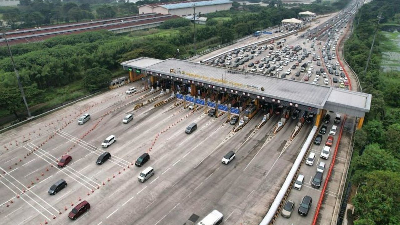 Lonjakan Kendaraan di Trans Jawa H+3 Lebaran: 260.200 Kendaraan Lintasi Cikampek Utama