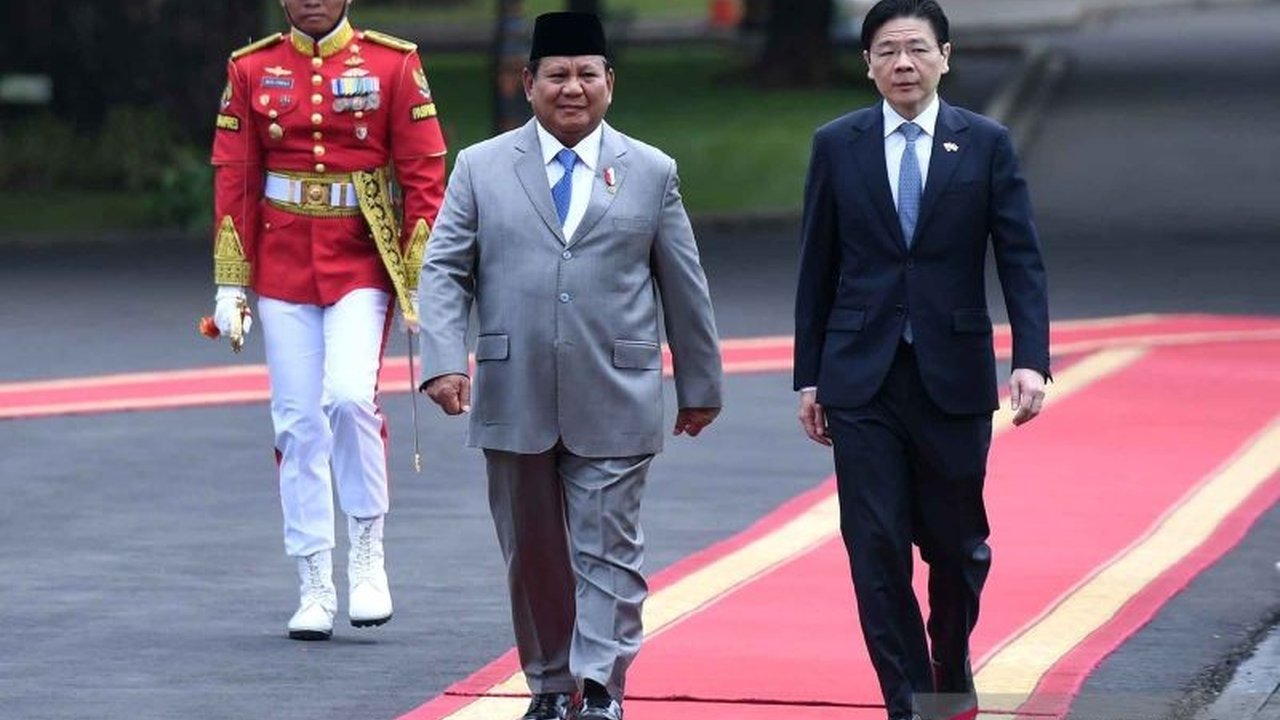 Gaya komunikasi PM Singapura Lawrence Wong dalam merespons kebijakan tarif Trump yang tenang dan terukur, menjadi pelajaran berharga bagi pemimpin dunia dalam menghadapi krisis global.