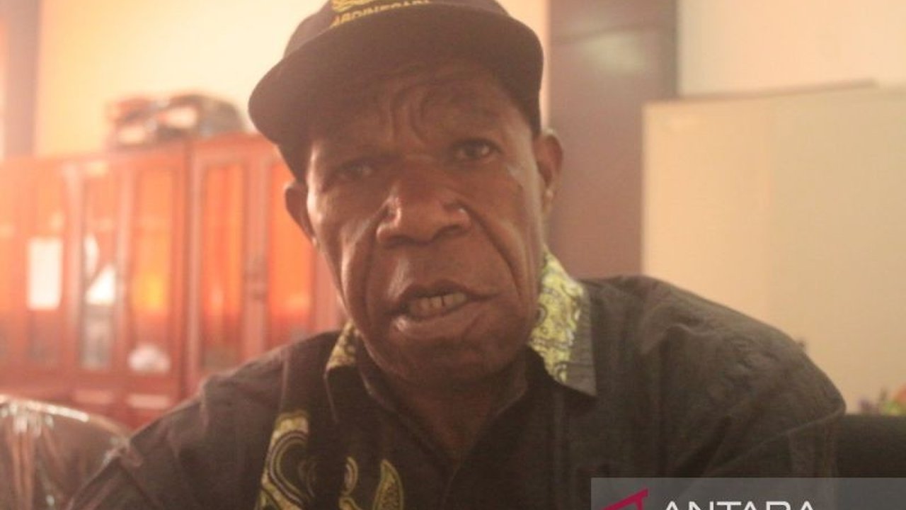 Badan Penanggulangan Bencana Daerah (BPBD) Kabupaten Jayawijaya, Papua Pegunungan, berupaya menekan angka bencana dengan mendorong 10 program pokok penanggulangan bencana pada tahun 2025, termasuk koordinasi antar lembaga dan kesiapsiagaan menghadapi benc