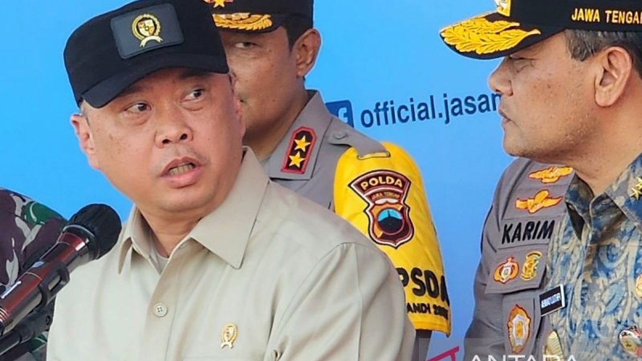 Menhub Dudy Purwagandhi melaporkan bahwa baru 50 persen pemudik yang kembali ke wilayah barat melalui jalur tol hingga H+6 Lebaran, dengan berbagai strategi diterapkan untuk mengurai kepadatan.