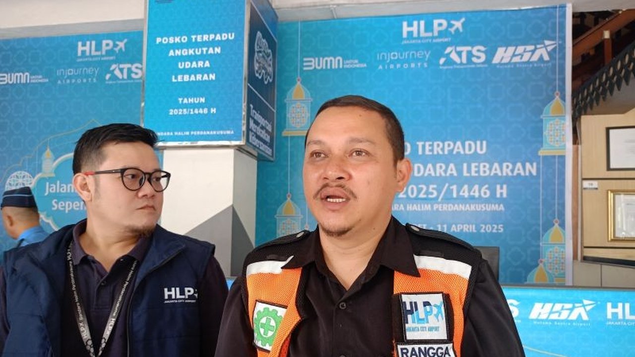 Penurunan jumlah penumpang di Bandara Halim Perdanakusuma selama arus balik Lebaran 2025 mencapai 10,3 persen dibandingkan tahun lalu, disebabkan oleh kenaikan harga tiket pesawat dan peningkatan pemudik yang menggunakan jalur darat.